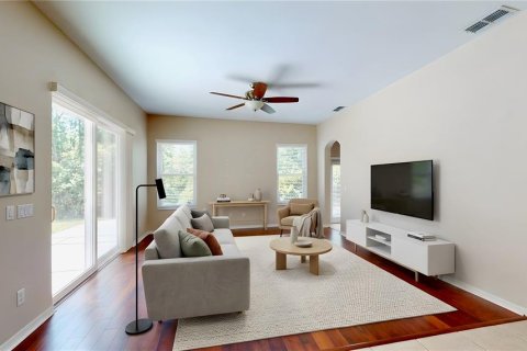 House in Winter Garden, Florida 5 bedrooms, 279.73 sq.m. № 2150352 - photo 14