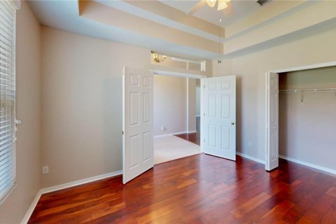 House in Winter Garden, Florida 5 bedrooms, 279.73 sq.m. № 2150352 - photo 25