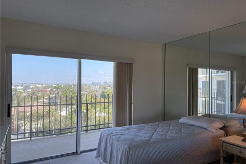 Condominio en alquiler en Sarasota, Florida, 2 dormitorios, 118.45 m2 № 1359367 - foto 16