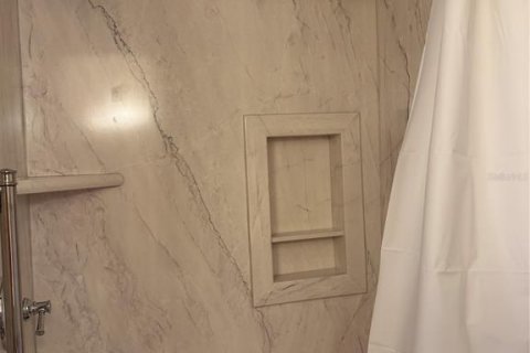 Condominio en alquiler en Sarasota, Florida, 2 dormitorios, 118.45 m2 № 1359367 - foto 18