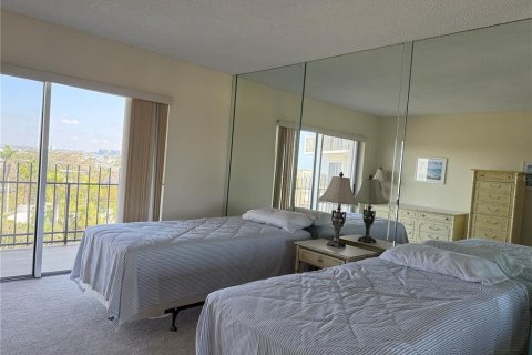 Condominio en alquiler en Sarasota, Florida, 2 dormitorios, 118.45 m2 № 1359367 - foto 14