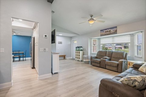 House in Port Charlotte, Florida 2 bedrooms, 129.13 sq.m. № 1906956 - photo 10