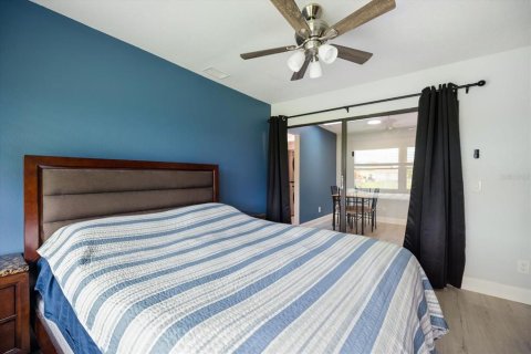 House in Port Charlotte, Florida 2 bedrooms, 129.13 sq.m. № 1906956 - photo 27