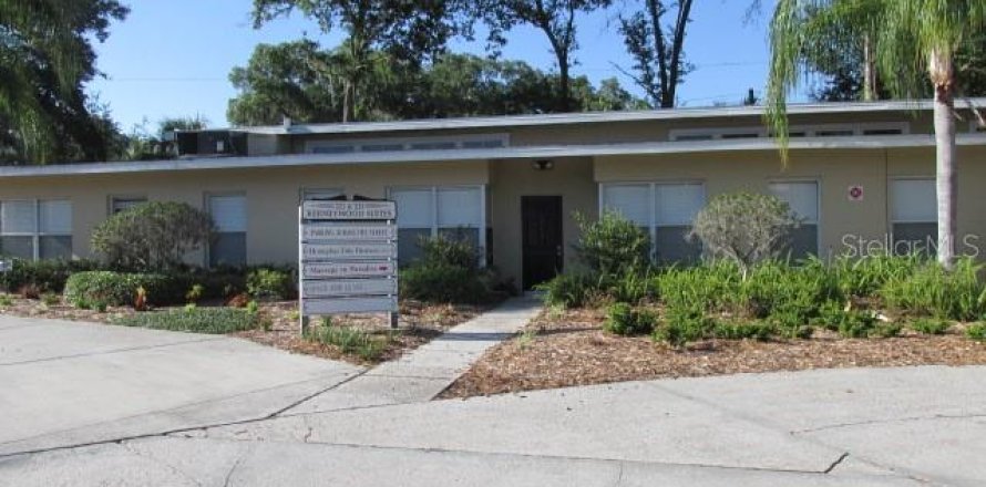 Propiedad comercial en Lakeland, Florida № 1913029