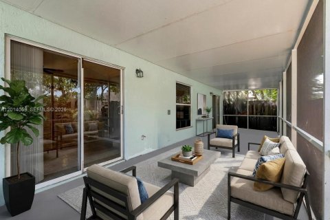 Casa en alquiler en North Lauderdale, Florida, 3 dormitorios, 136.19 m2 № 2076174 - foto 15