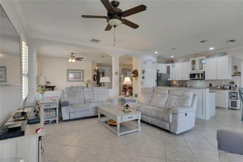 House in Apollo Beach, Florida 3 bedrooms, 211.63 sq.m. № 1652303 - photo 30