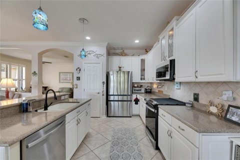 House in Apollo Beach, Florida 3 bedrooms, 211.63 sq.m. № 1652303 - photo 18