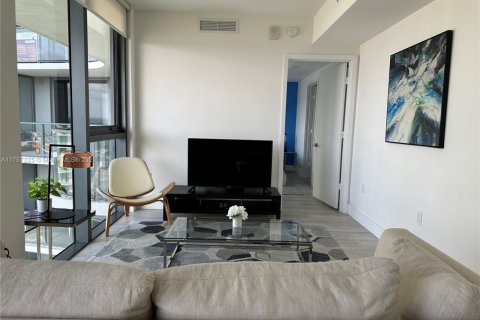 Condo in Miami, Florida, 1 bedroom  № 1728849 - photo 29