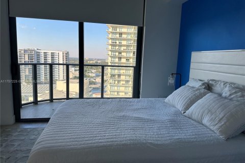 Condo in Miami, Florida, 1 bedroom  № 1728849 - photo 19