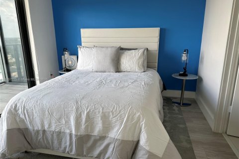 Condo in Miami, Florida, 1 bedroom  № 1728849 - photo 22