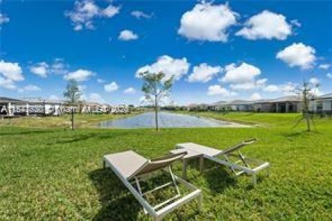 Casa en alquiler en Parkland, Florida, 3 dormitorios, 206.06 m2 № 1924118 - foto 23