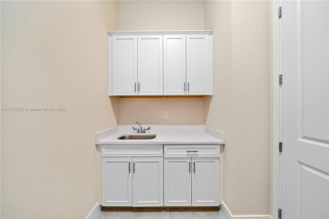 Casa en alquiler en Parkland, Florida, 3 dormitorios, 206.06 m2 № 1924118 - foto 19