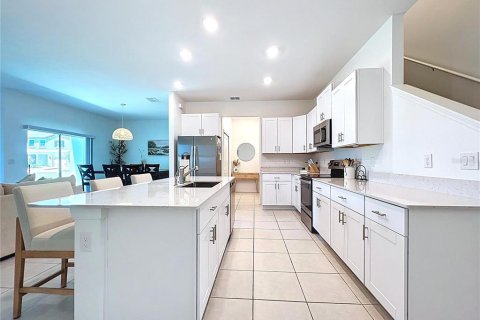Touwnhouse à vendre à San Antonio, Floride: 3 chambres, 215.44 m2 № 1650583 - photo 10