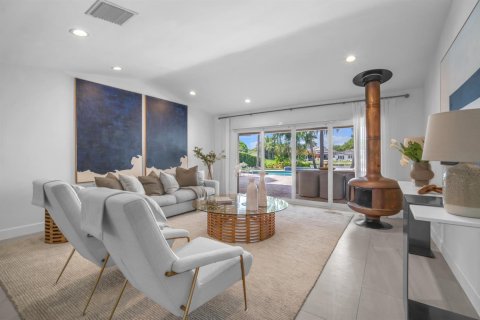 Casa en venta en Hollywood, Florida, 6 dormitorios, 394.46 m2 № 2176636 - foto 3