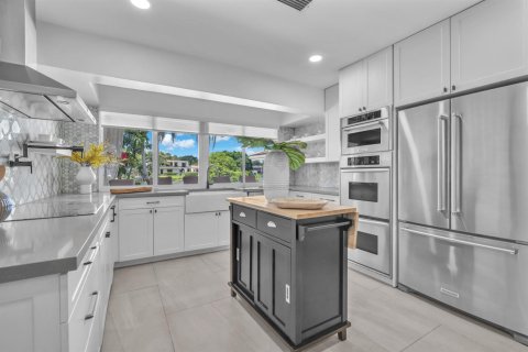 Casa en venta en Hollywood, Florida, 6 dormitorios, 394.46 m2 № 2176636 - foto 9