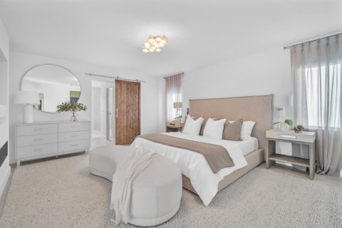 Casa en venta en Hollywood, Florida, 6 dormitorios, 394.46 m2 № 2176636 - foto 22