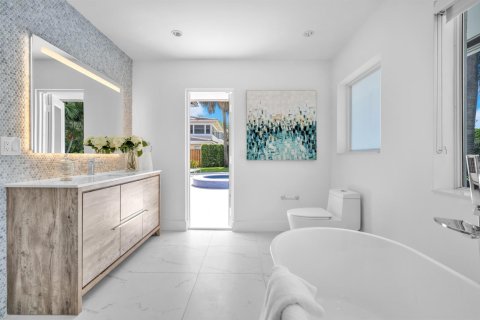 Casa en venta en Hollywood, Florida, 6 dormitorios, 394.46 m2 № 2176636 - foto 30