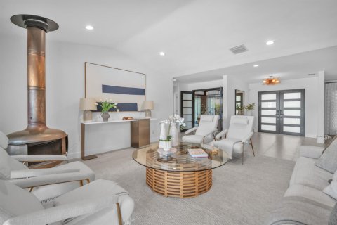 Casa en venta en Hollywood, Florida, 6 dormitorios, 394.46 m2 № 2176636 - foto 4
