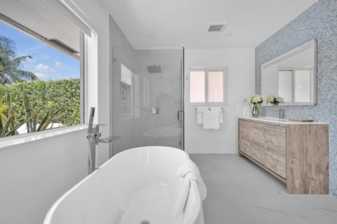 Casa en venta en Hollywood, Florida, 6 dormitorios, 394.46 m2 № 2176636 - foto 26