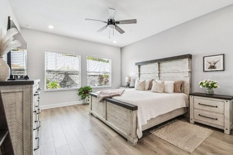 Casa en venta en Tarpon Springs, Florida, 4 dormitorios, 249.63 m2 № 1913574 - foto 18