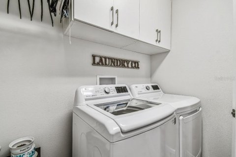 Casa en venta en Tarpon Springs, Florida, 4 dormitorios, 249.63 m2 № 1913574 - foto 7