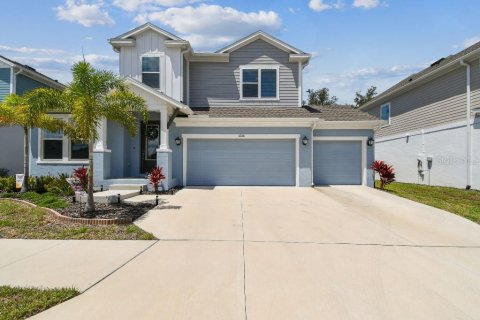Casa en venta en Tarpon Springs, Florida, 4 dormitorios, 249.63 m2 № 1913574 - foto 1