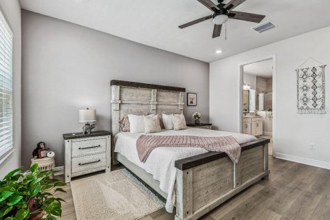 Casa en venta en Tarpon Springs, Florida, 4 dormitorios, 249.63 m2 № 1913574 - foto 19