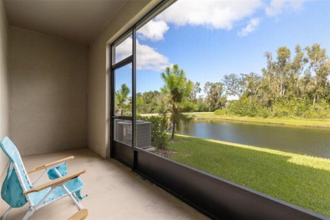 Adosado en venta en Land O' Lakes, Florida, 2 dormitorios, 143.16 m2 № 1898638 - foto 5