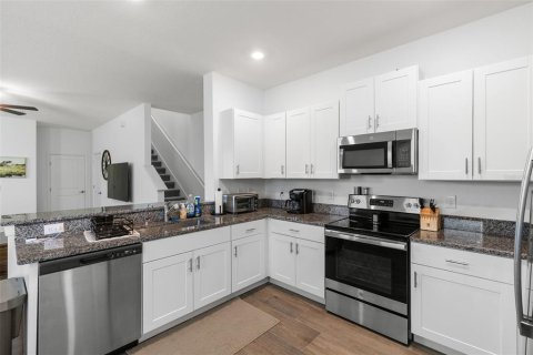 Adosado en venta en Land O' Lakes, Florida, 2 dormitorios, 143.16 m2 № 1898638 - foto 16