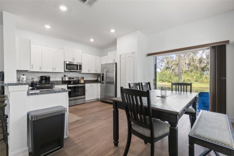 Adosado en venta en Land O' Lakes, Florida, 2 dormitorios, 143.16 m2 № 1898638 - foto 12