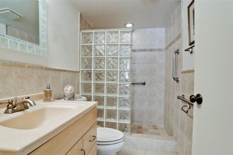 Condo in Bradenton, Florida, 2 bedrooms  № 1535266 - photo 20