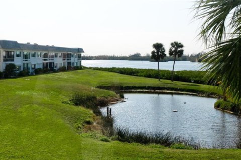 Condo in Bradenton, Florida, 2 bedrooms  № 1535266 - photo 3