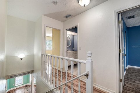House in Tarpon Springs, Florida 3 bedrooms, 205.22 sq.m. № 2267180 - photo 20