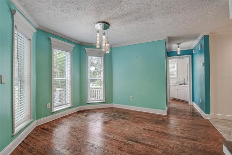 House in Tarpon Springs, Florida 3 bedrooms, 205.22 sq.m. № 2267180 - photo 16