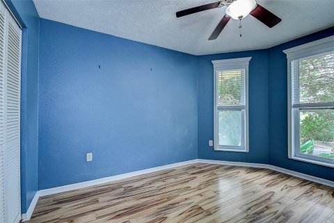 House in Tarpon Springs, Florida 3 bedrooms, 205.22 sq.m. № 2267180 - photo 29