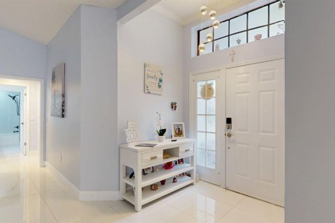 House in Hudson, Florida 3 bedrooms, 174.38 sq.m. № 2198480 - photo 9