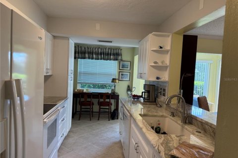 Condominio en alquiler en Sarasota, Florida, 2 dormitorios, 102.1 m2 № 2235000 - foto 8