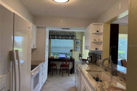 Condominio en alquiler en Sarasota, Florida, 2 dormitorios, 102.1 m2 № 2235000 - foto 9