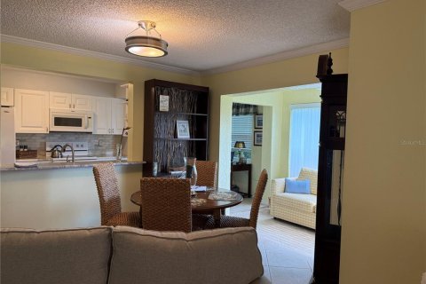 Condominio en alquiler en Sarasota, Florida, 2 dormitorios, 102.1 m2 № 2235000 - foto 7