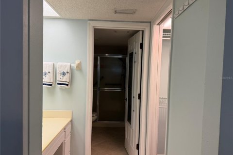 Condominio en alquiler en Sarasota, Florida, 2 dormitorios, 102.1 m2 № 2235000 - foto 22