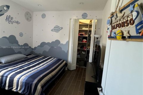 Villa ou maison à louer à Doral, Floride: 4 chambres, 202.16 m2 № 1964869 - photo 12