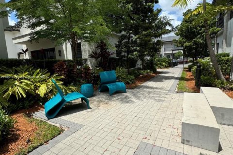 Villa ou maison à louer à Doral, Floride: 4 chambres, 202.16 m2 № 1964869 - photo 3