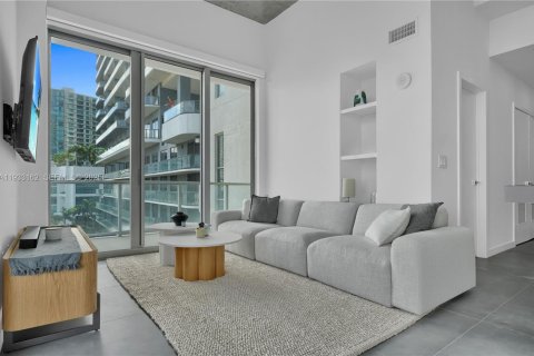 Condominio en venta en Miami, Florida, 1 dormitorio, 90.3 m2 № 1991923 - foto 5