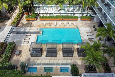 Condominio en venta en Miami, Florida, 1 dormitorio, 90.3 m2 № 1991923 - foto 26