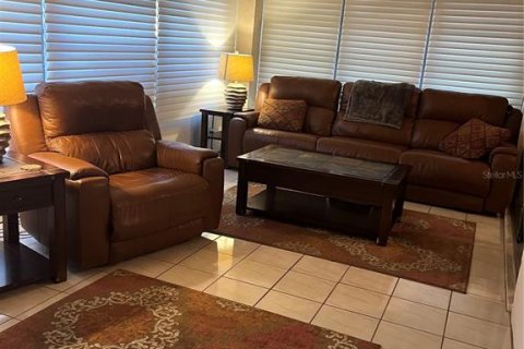 Casa en venta en Winter Haven, Florida, 3 dormitorios, 179.49 m2 № 1551062 - foto 15