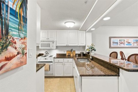 Copropriété à vendre à Palm Harbor, Floride: 1 chambre, 76.64 m2 № 2413959 - photo 17
