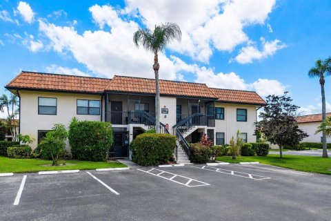 Condo in Lake Worth, Florida, 2 bedrooms  № 2258977