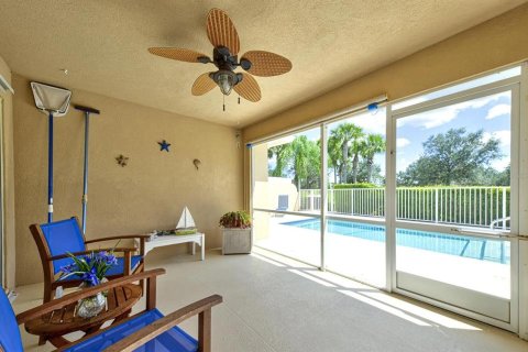Villa ou maison à vendre à Palm Bay, Floride: 2 chambres, 140.56 m2 № 2093828 - photo 6