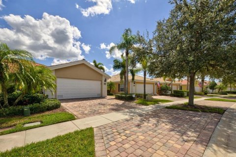 Villa ou maison à Palm Bay, Floride 2 chambres, 140.56 m2 № 2093828