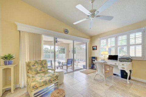 Villa ou maison à vendre à Palm Bay, Floride: 2 chambres, 140.56 m2 № 2093828 - photo 5